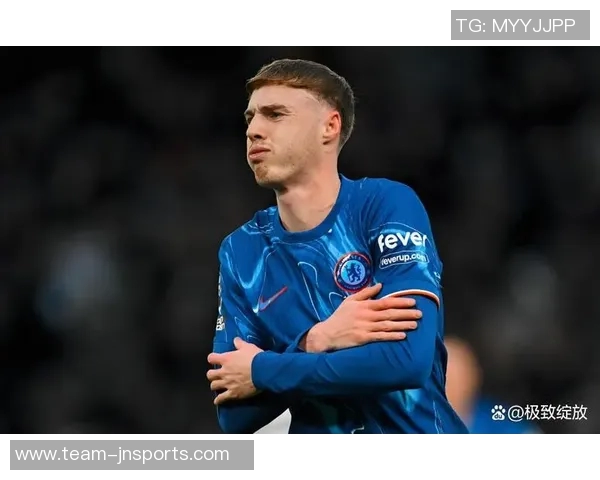 世俱杯决赛恩里克锁喉事件引发热议但至今未受处罚 世俱杯决赛恩里克锁喉事件引发热议但至今未受处罚