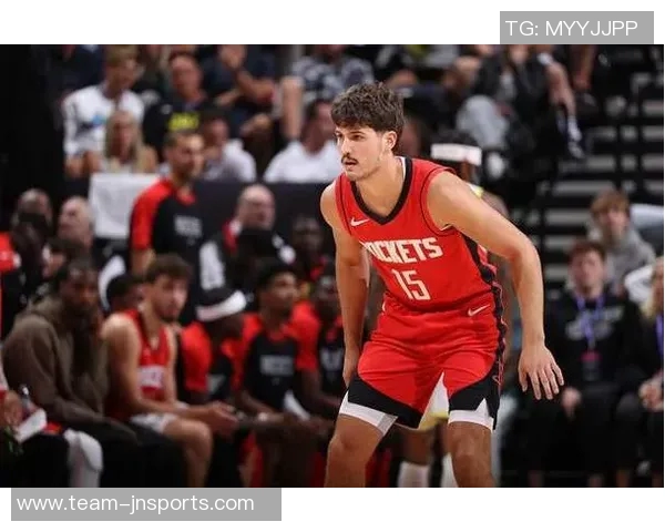 火箭首节进攻犀利掘金防守漏洞显现谢泼德为球队注入新活力 火箭首节进攻犀利掘金防守漏洞显现谢泼德为球队注入新活力