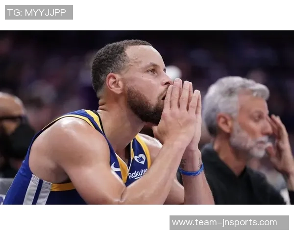 美媒发布虚假新闻攻击库里引发热议球迷愤怒不已