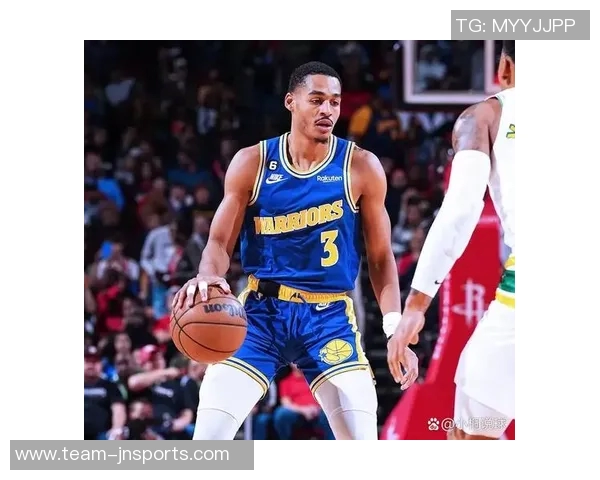 沃特森表现平平三分命中率仅三成贡献13分3板3助3帽却有三失误三犯规